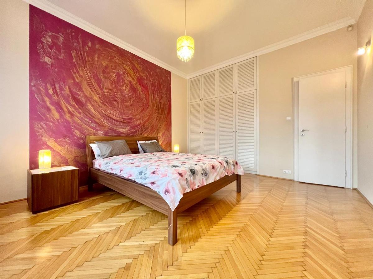 Exclusive Colourful Flat In The City Budapest Exterior photo